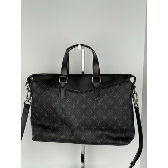 Louis Vuitton Explorer Briefcase Monogram Eclipse Canvas - Picture 3 of 10